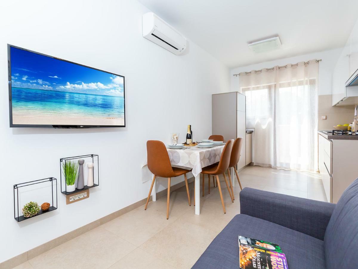 Apartments Gioia Пореч Екстер'єр фото