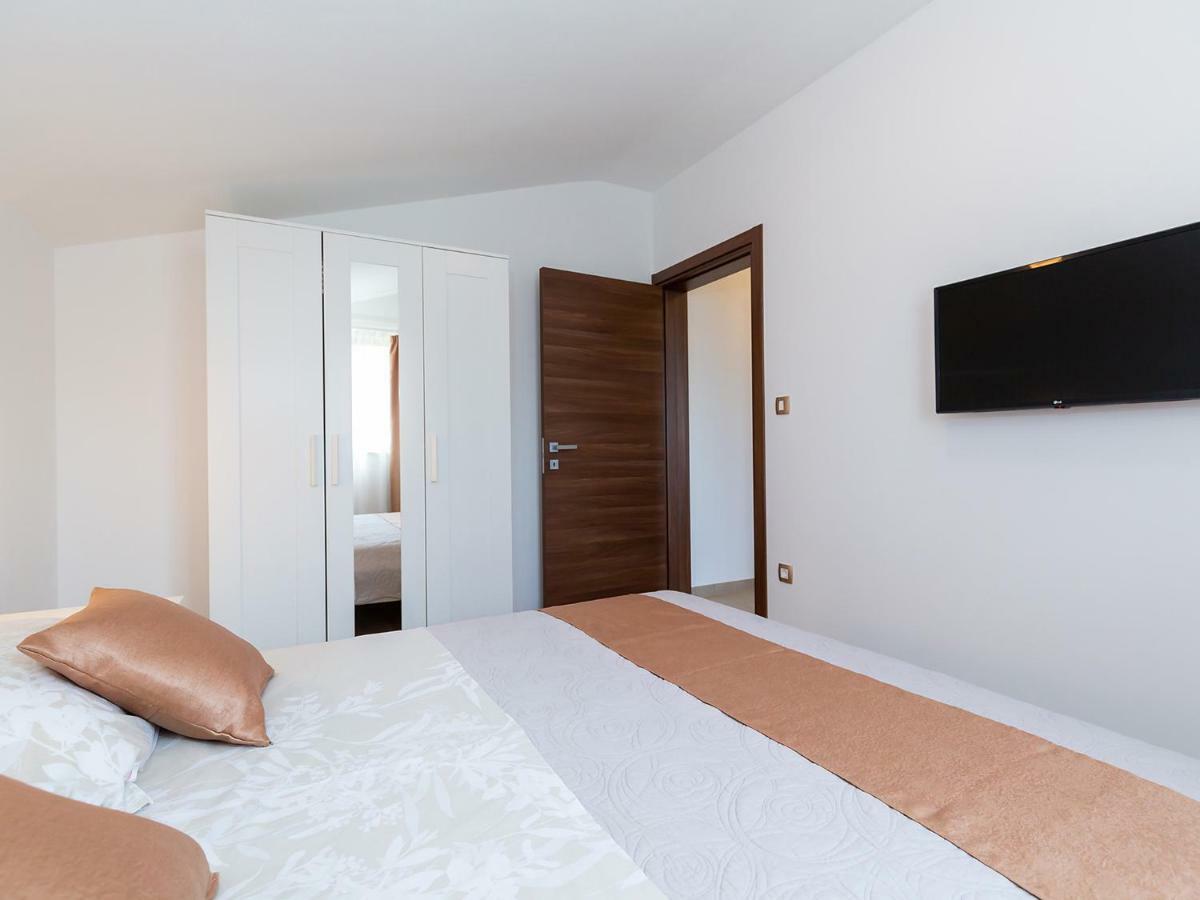 Apartments Gioia Пореч Екстер'єр фото