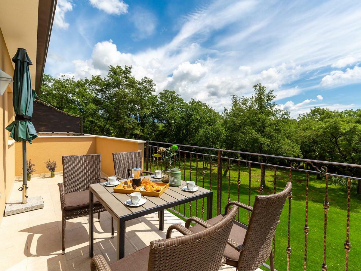 Apartments Gioia Пореч Екстер'єр фото