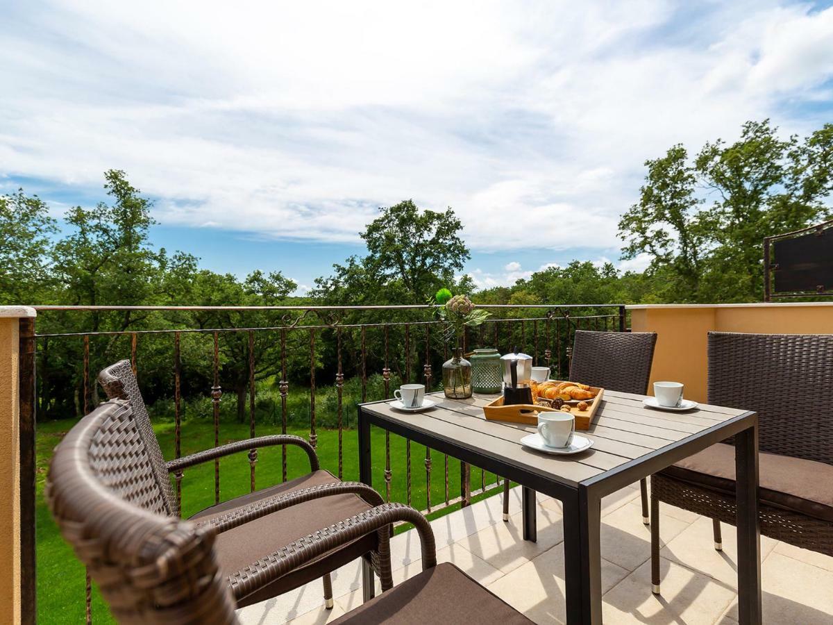 Apartments Gioia Пореч Екстер'єр фото